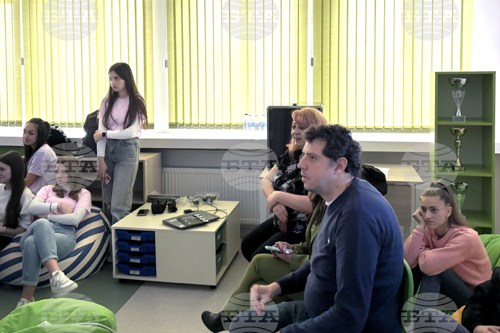 Самоков - „Животът в социалните мрежи“ - подкаст - ученици