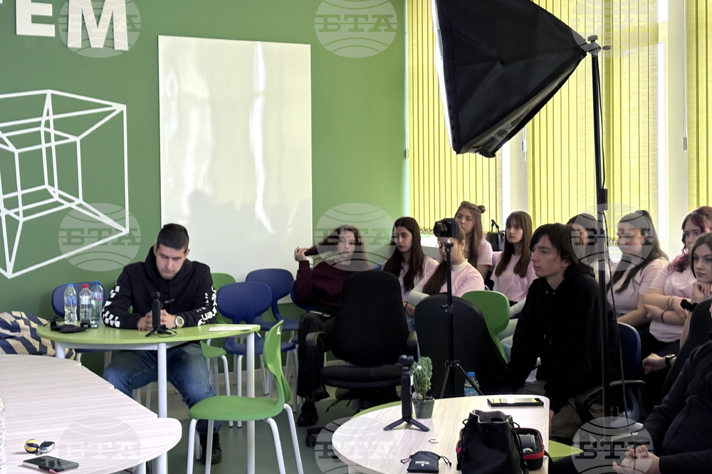 Самоков - „Животът в социалните мрежи“ - подкаст - ученици