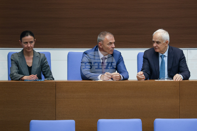 Народно събрание - парламентарен контрол