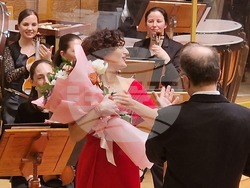 Концерт на Екатерине Буачидзе в зала „България“ със Софийската филхармония и маестро Найден Тодоров. Снимка – Даниел Димитров/ БТА
