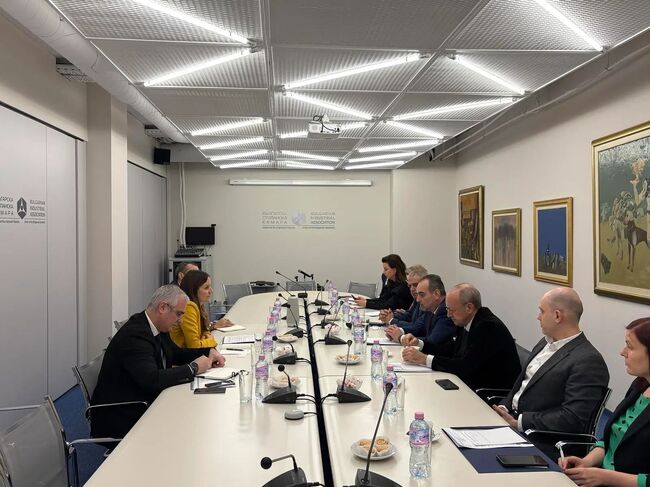 Министър Щонова: Ще работим в пряк диалог с бизнеса