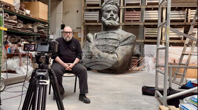 Враца - филм - паметници на Христо Ботев