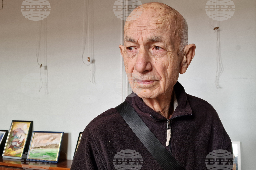 Шумен - Народно читалище „Напредък-1869“ - изложба на Тони Райчев