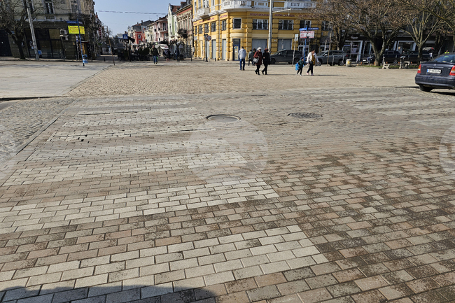 Предстои нов ремонт на кръстовището до Градските хали в Русе