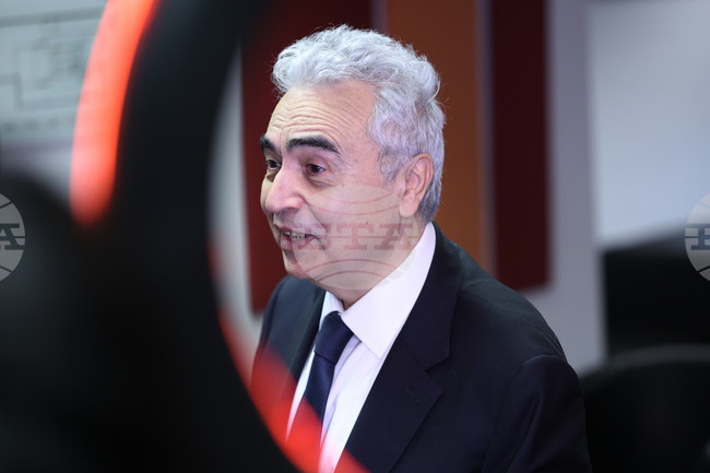 Настоящата енергийна криза е по-тежка от тези през 1973, 1979 и 2022 г., взети заедно, твърди директорът на МАЕ Фатих Бирол