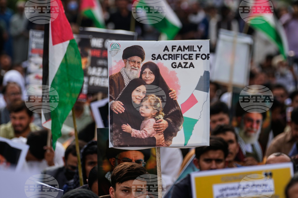 Pakistan Iran US Israel Protest