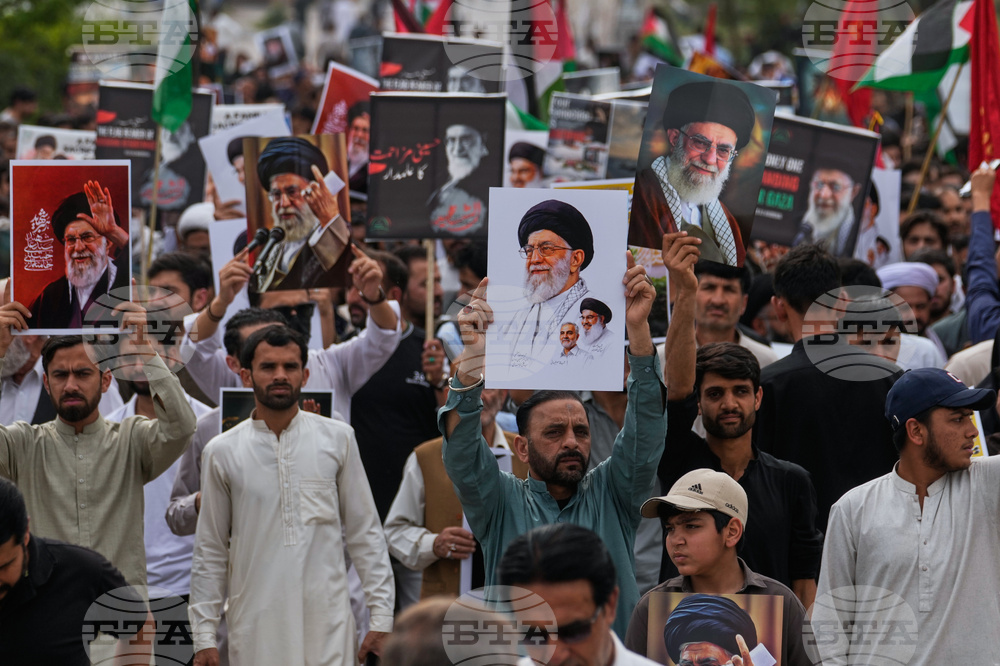 Pakistan Iran US Israel Protest