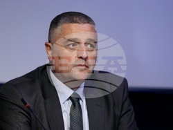 Министерство на външните работи - брифинг на Кризисния щаб