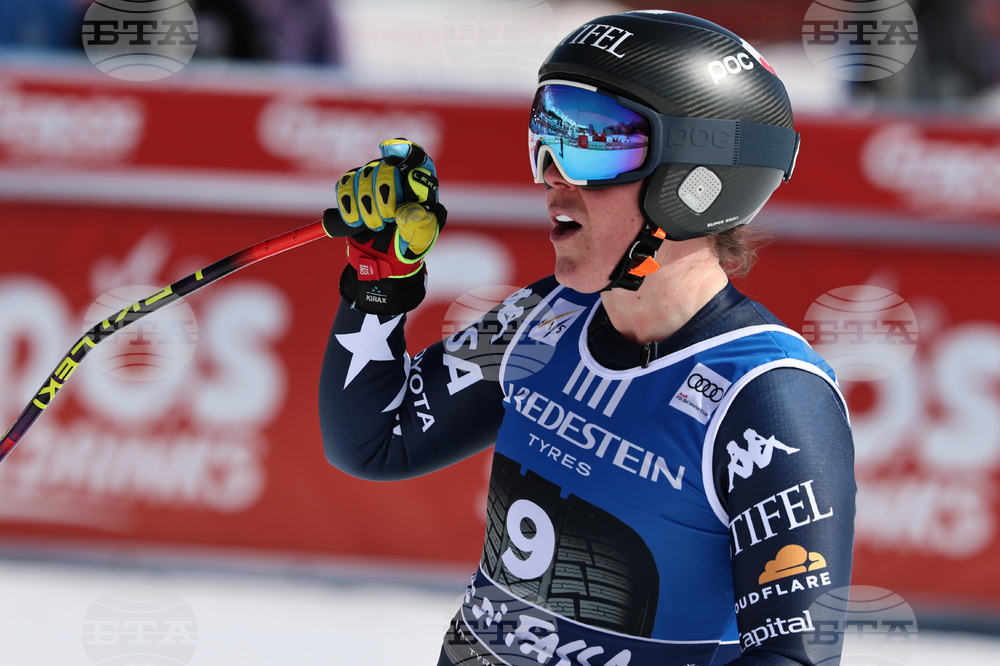 CORRECTION Italy World Cup Alpine Skiing