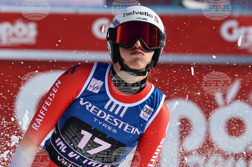CORRECTION Italy World Cup Alpine Skiing
