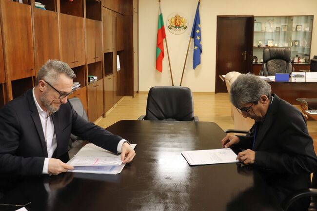 ОА Русе: Започнаха приемните на областния управител на Русе Орлин Пенков