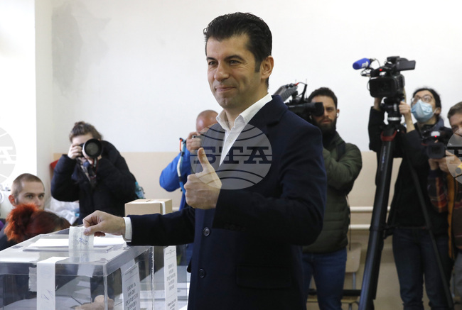 Парламентарни избори - гласуване - Кирил Петков
