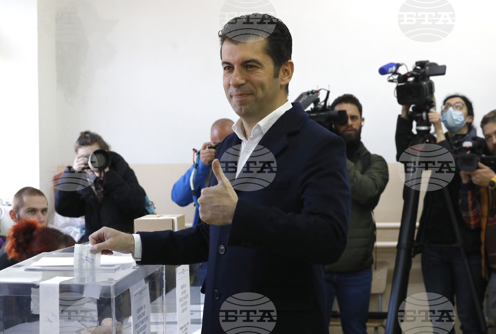 Парламентарни избори - гласуване - Кирил Петков