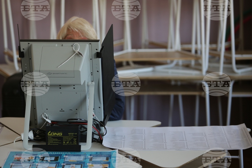 Парламентарни избори - гласуване - 2 СОУ "Академик Емилиян Станев"