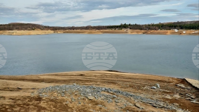 След проверка на язовир „Руец“ областният управител на Търговище разпореди допълнителни мерки 