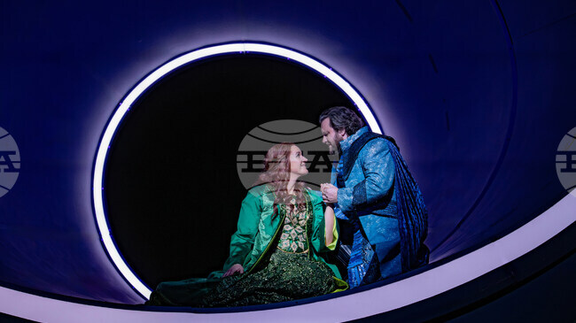 Новата постановка на „Тристан и Изолда“ в „Метрополитън“ опера е събитието на сезона според „Ню Йорк таймс“ 