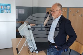 Парламентарни избори - гласуване - Атанас Атанасов