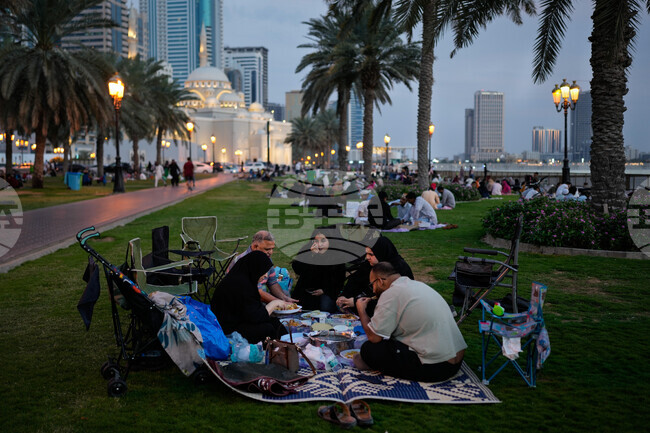 APTOPIX Emirates Ramadan