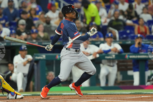 WBC Venezuela Netherlands Baseball