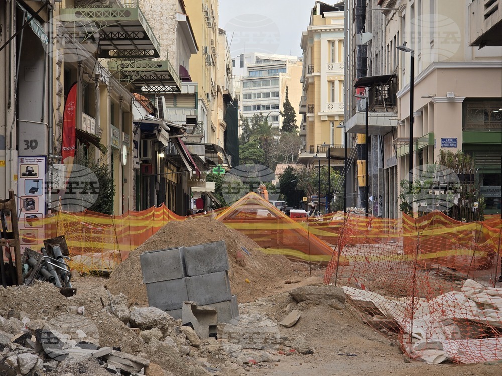 Гърция - Атина - антична мозайка - ремонт