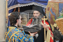 Долна баня - храм „Света Богородица“ - Малко повечерие - патриарх Даниил