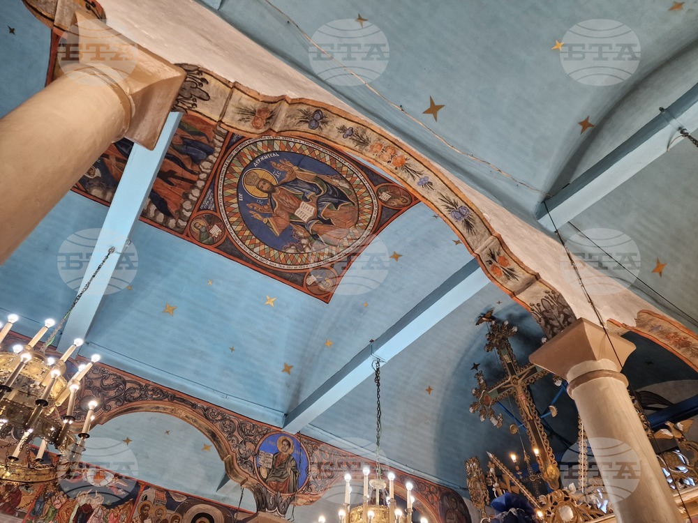 Долна баня - храм „Света Богородица“ - Малко повечерие - патриарх Даниил