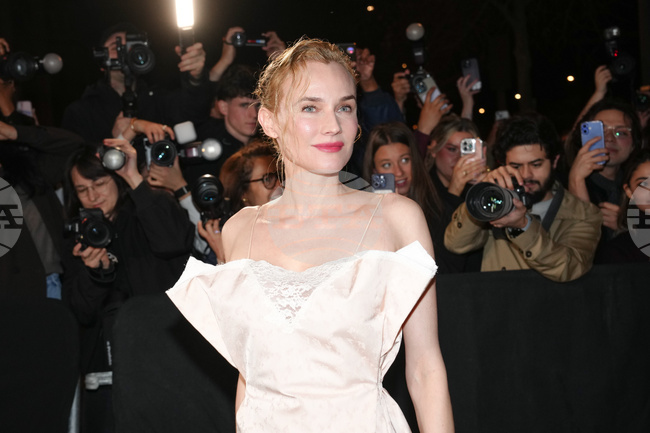 France Fashion Victoria Beckham F/W 26/27 Arrivals