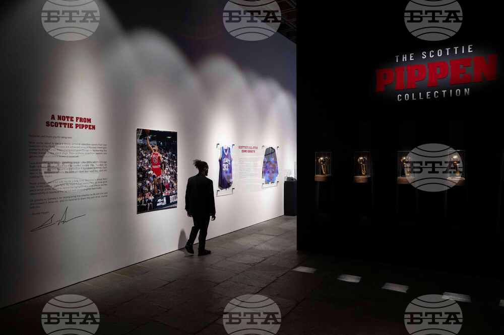 Pippen Memorabilia Auction Basketball