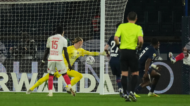 Монако се наложи като гост над Пари Сен Жермен