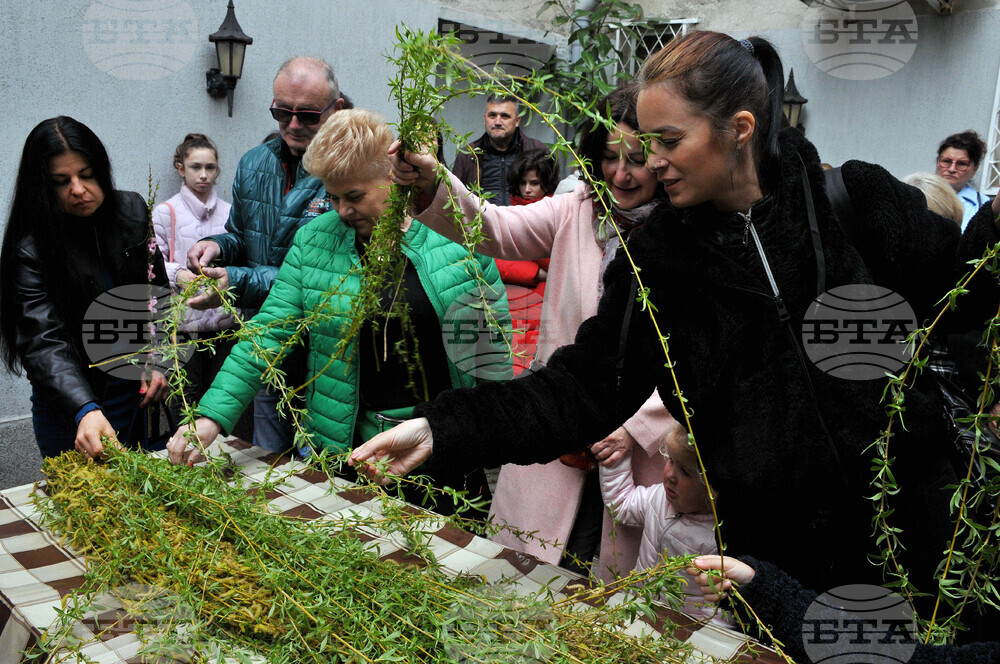 Бургас - католици - Цветница