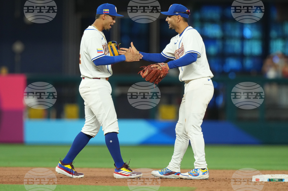 WBC Venezuela Netherlands Baseball