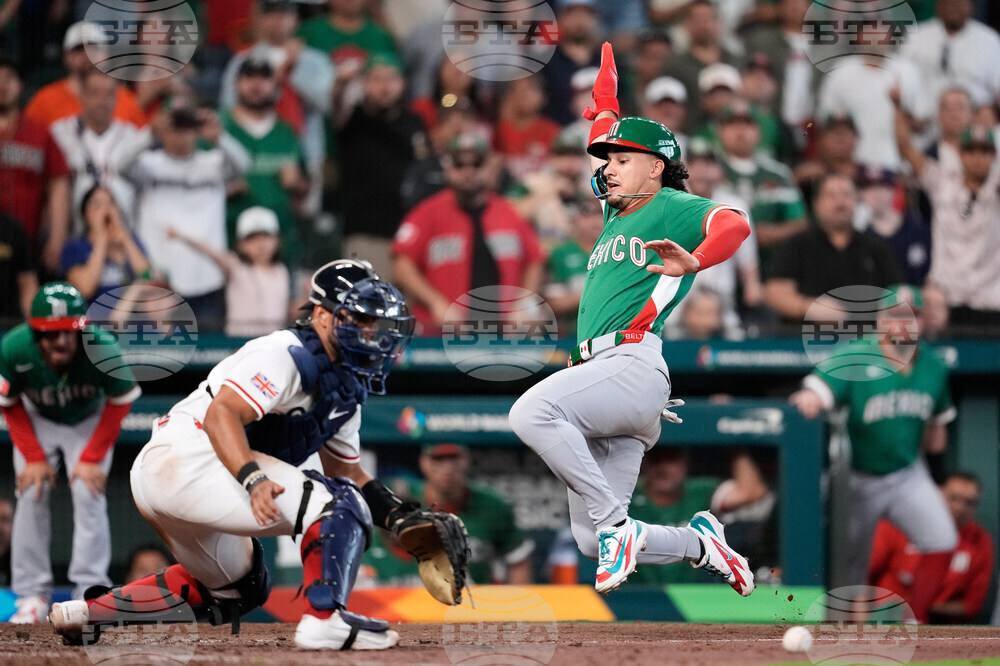 APTOPIX WBC Mexico Britain Baseball