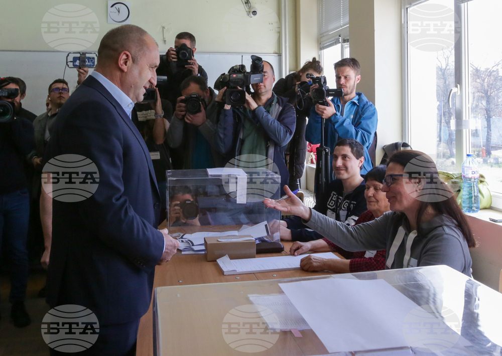 Парламентарни избори - Румен Радев - гласуване