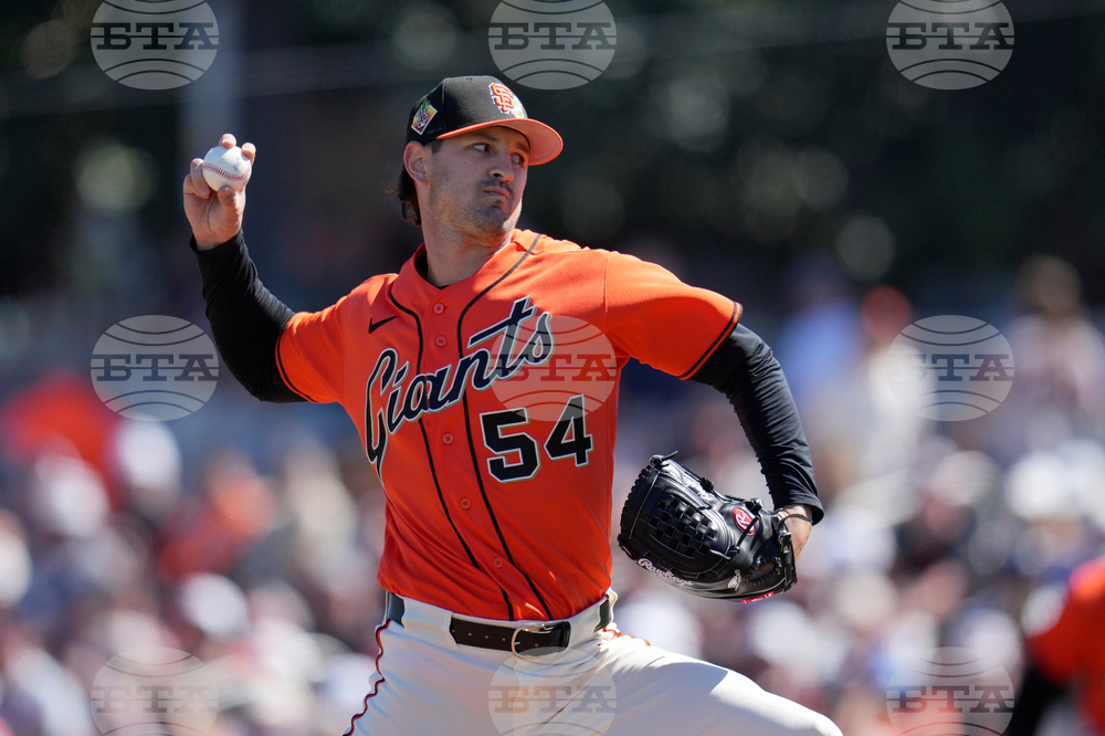 Reds Giants Spring Baseball