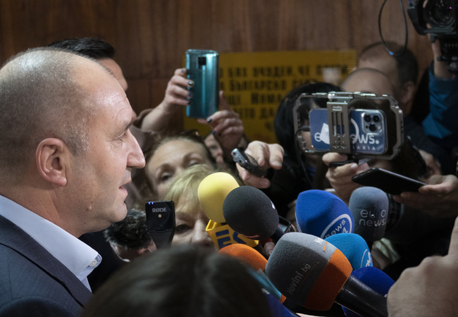 Президентът: От избирателната активност зависи легитимността на следващия парламент и правителство, от които очакваме важни решения