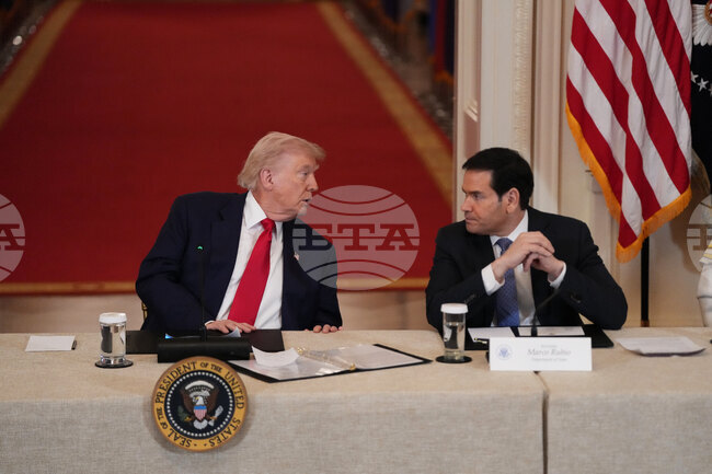 Тръмп съобщи, че той и американският държавен секретар Рубио преговарят с Куба