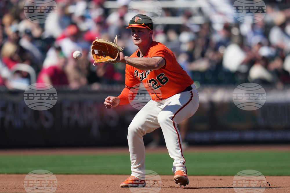 Reds Giants Spring Baseball