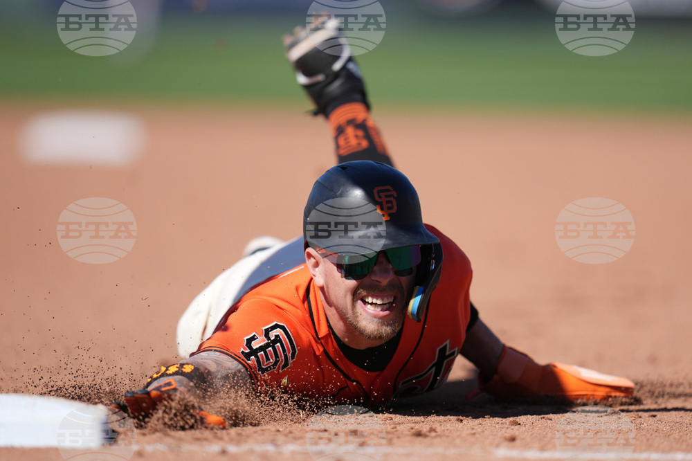 Reds Giants Spring Baseball