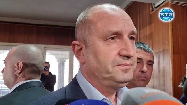 Очаквам разумът и принципите да надделеят в българската политика, заяви президентът Румен Радев