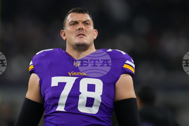 Vikings Kelly Football