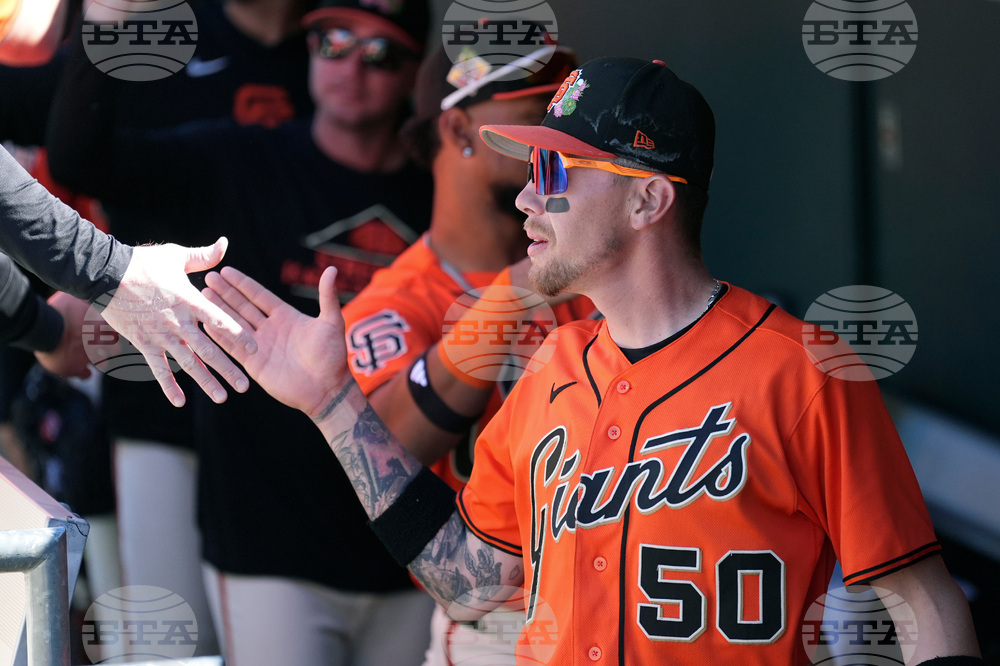 Reds Giants Spring Baseball