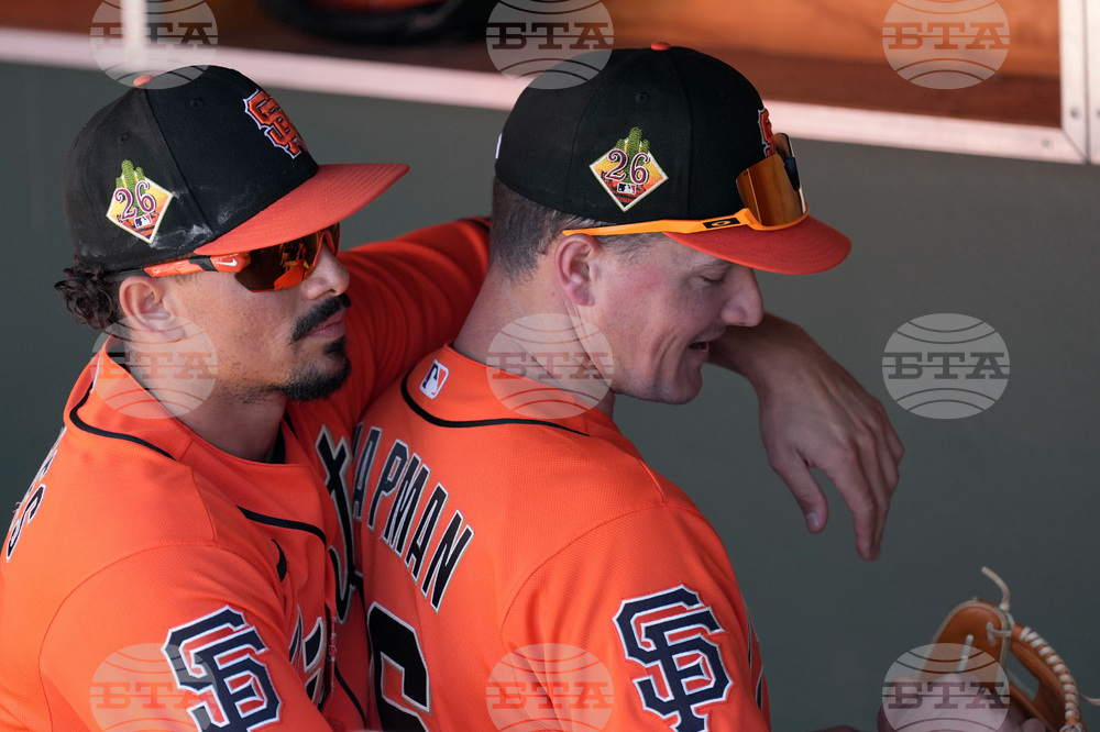 Reds Giants Spring Baseball