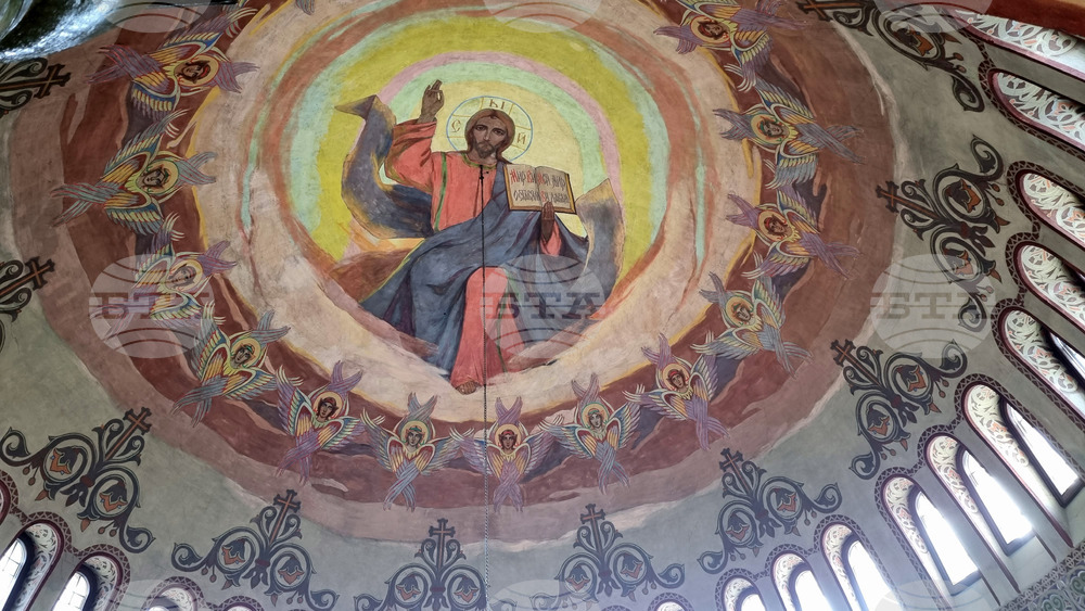 Русе - Православен храм „Света Петка“ - обновен