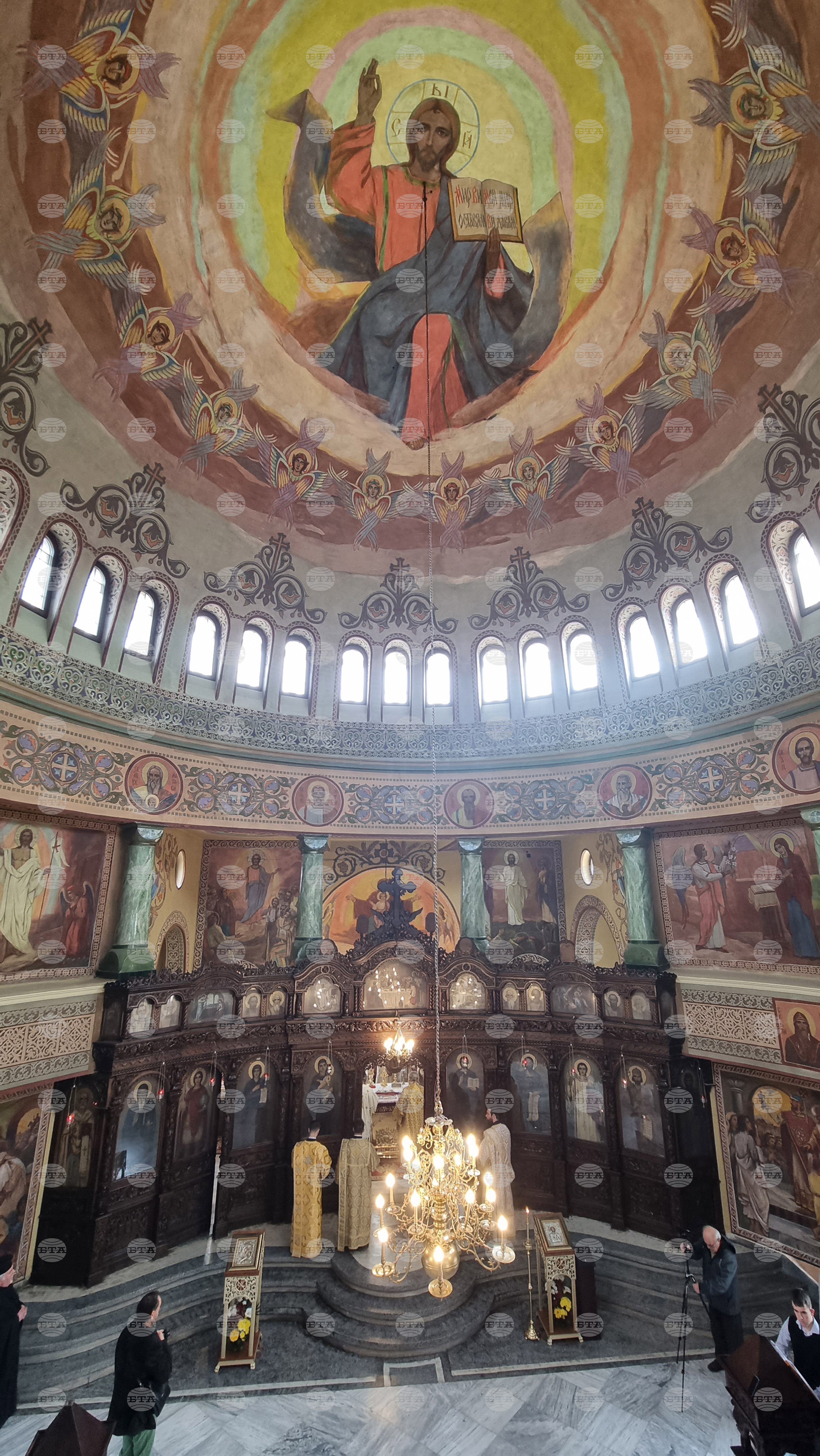 Русе - Православен храм „Света Петка“ - обновен