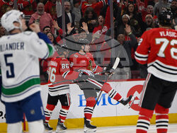 Canucks Blackhawks Hockey