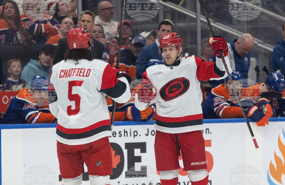 Hurricanes Oilers Hockey