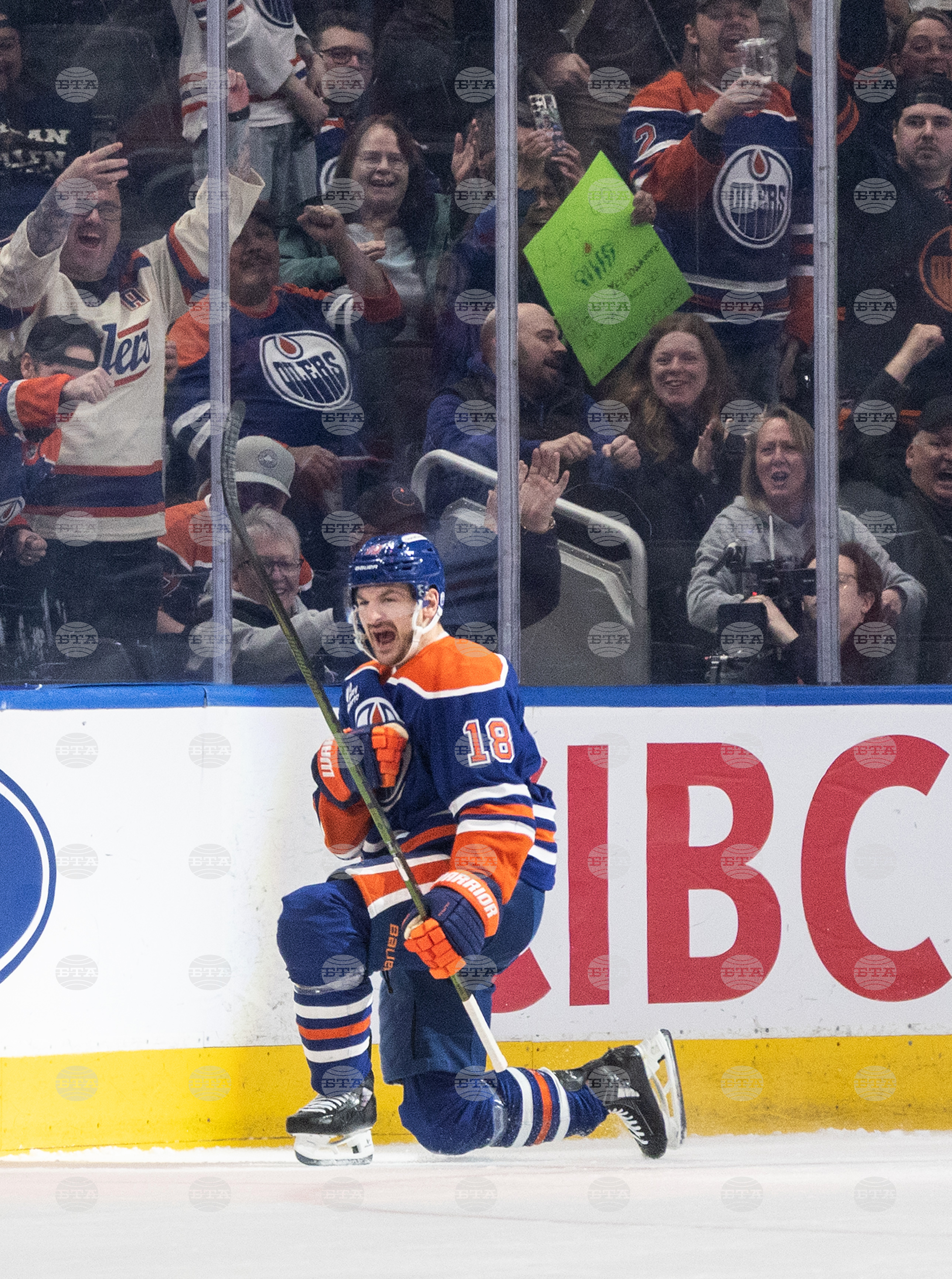 Hurricanes Oilers Hockey