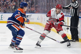 Hurricanes Oilers Hockey