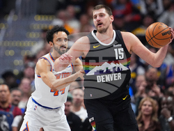 Knicks Nuggets Basketball