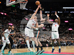 Clippers Spurs Basketball